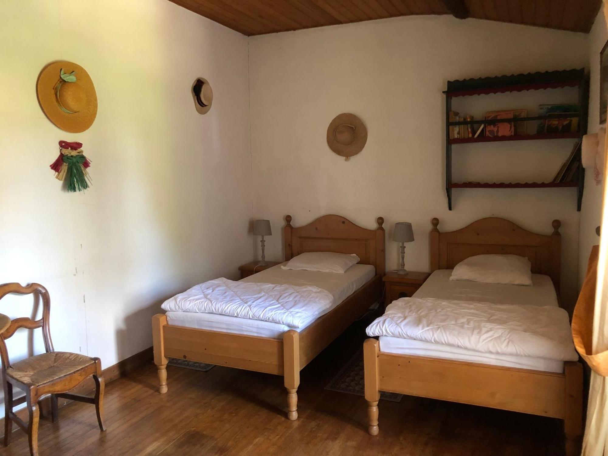 Maison typique/SPA/ Wifi/20 min plage La Jonchere Extérieur photo